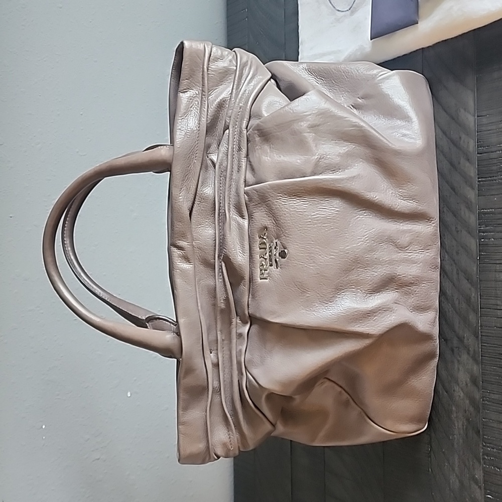 Prada Milano Royal Calf Leather. Graffite Color. Shoulder Tote bag. 2008